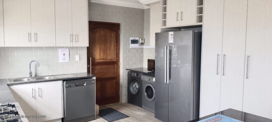 2 Bedroom Property for Sale in Mossel Bay Central Western Cape